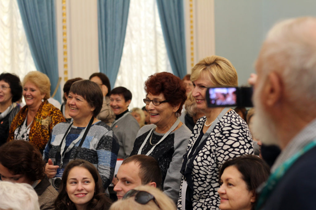 "На гэтым сацыяльным полі працы хопіць усім". У Мінску праходзіць Форум годнага даўгалецця